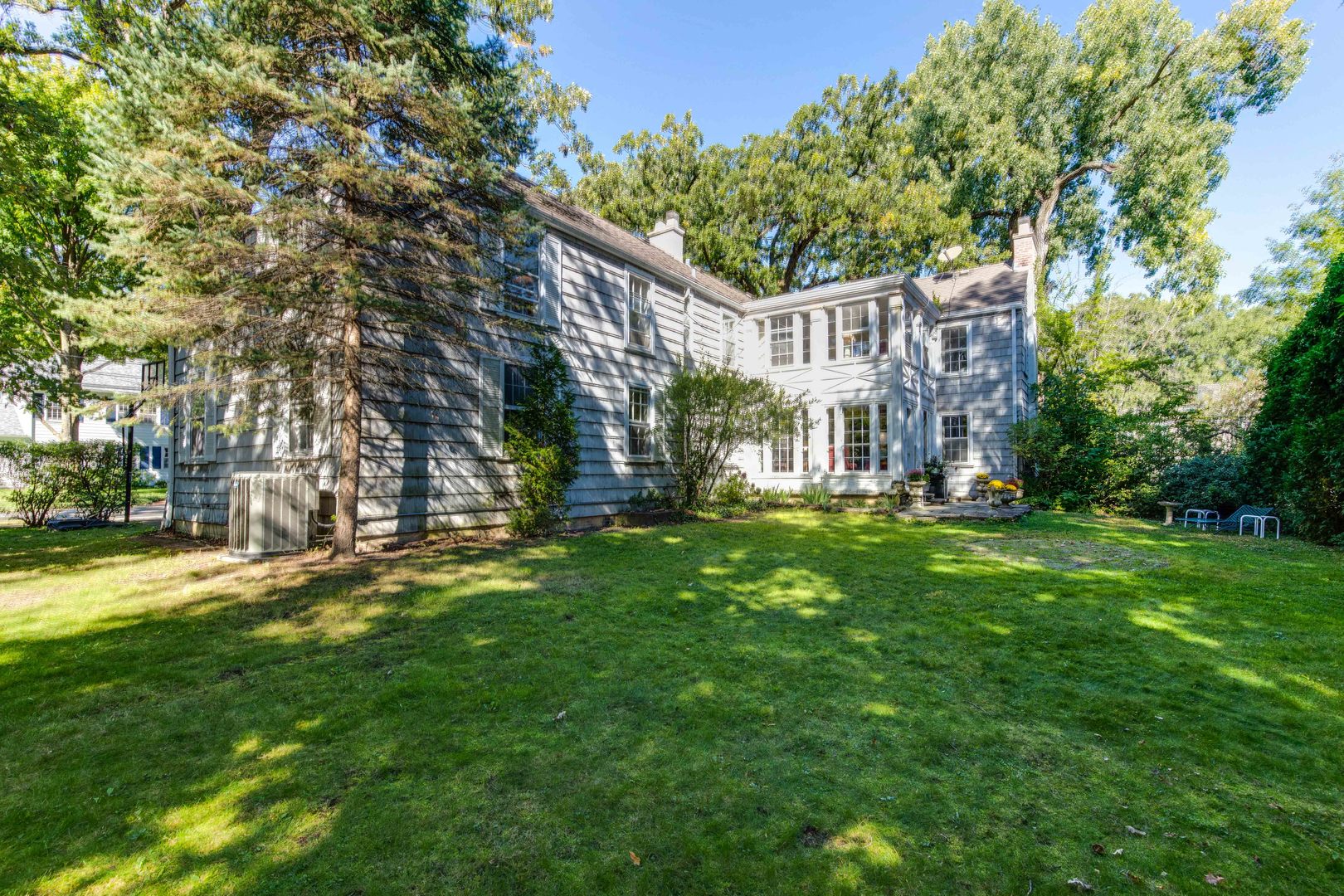 620 Spruce Street Winnetka, IL 60093 - Photo 26 of 26 a view of a house with a big yard
