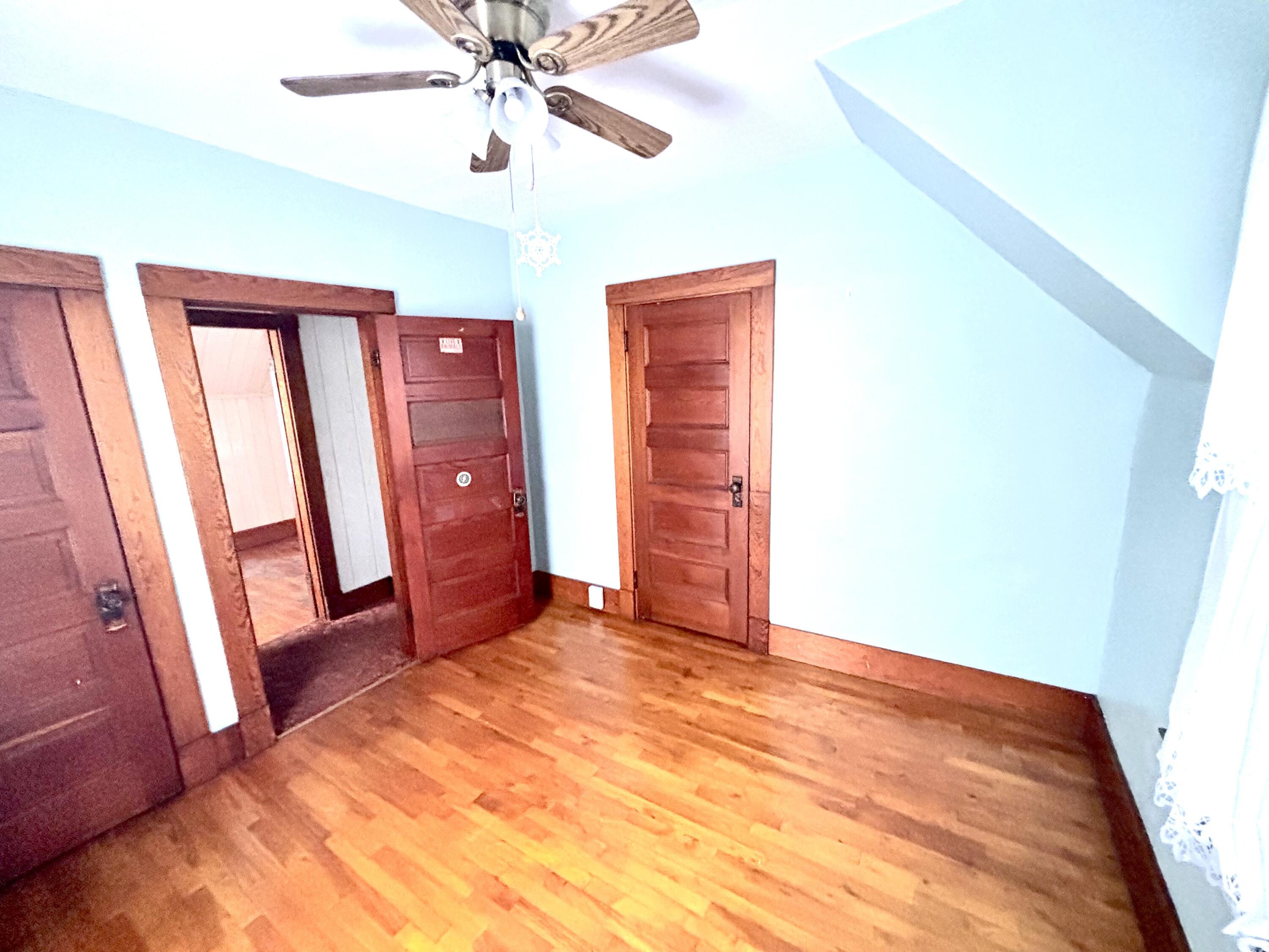 34 Lincoln Street Millinocket, ME 04462 - Photo 16 of 32 IMG_5061