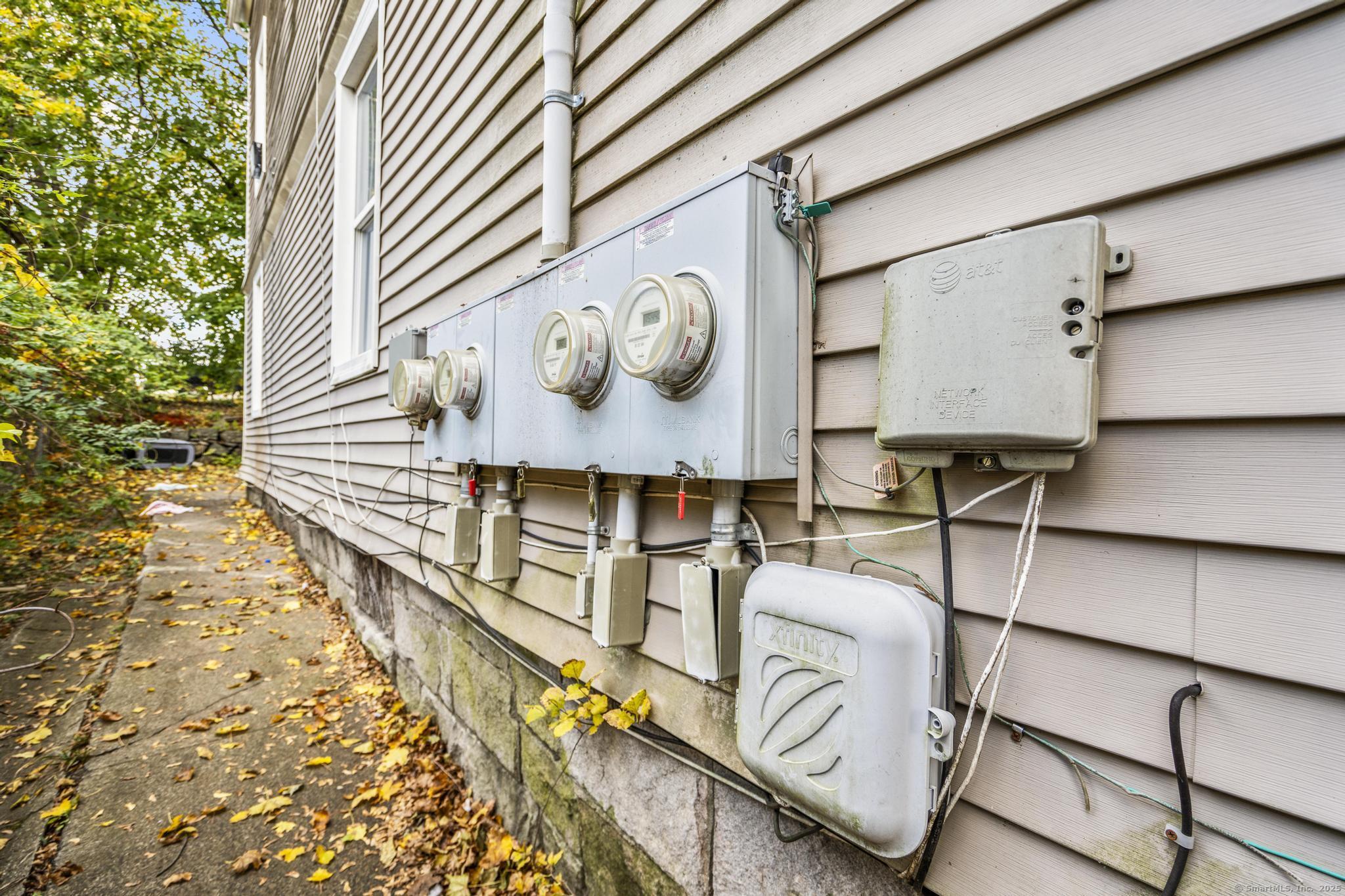 48 Dikeman Street Waterbury, CT 06704 - Photo 29 of 31