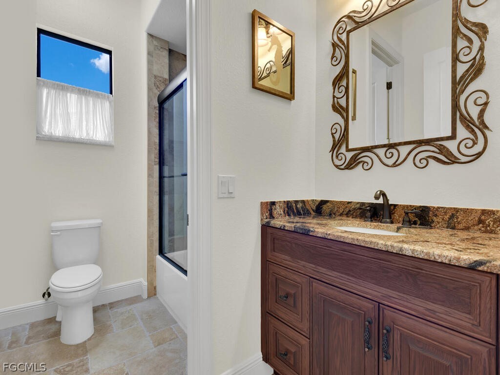511 Southwest 53rd Terrace Cape Coral, FL 33914 - Photo 32 of 48
