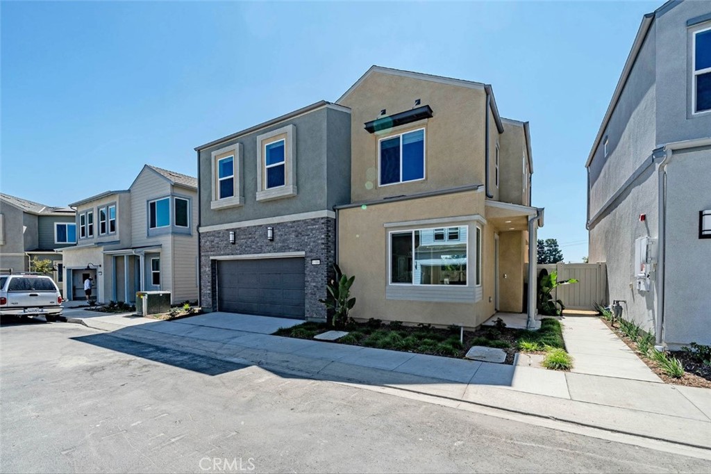 1016 Citron Road Fullerton, CA 92833 - Photo 1 of 29 Gallery Image 1