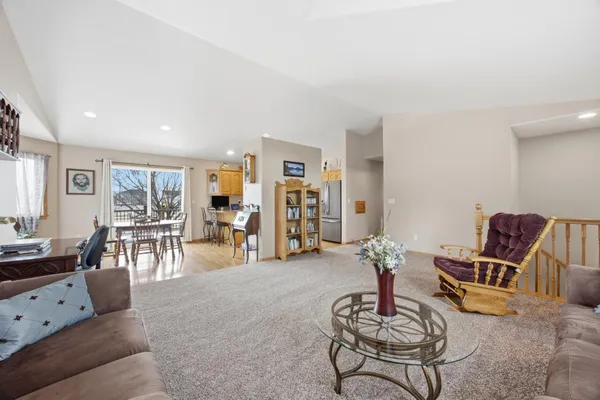 $469,000 | 311 13th Avenue North, Casselton, ND 58012