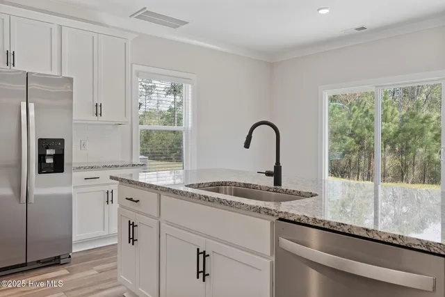 $403,900 | 27 Umbrella Palm Drive, Hampstead, NC 28443