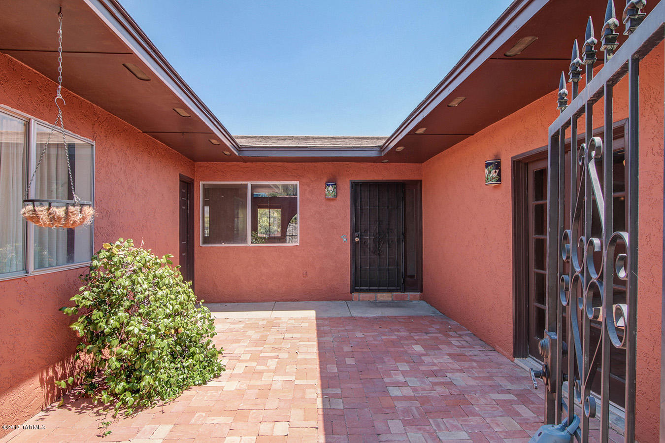 4602 North Rockcliff Road Tucson, AZ 85750 - Photo 5 of 40