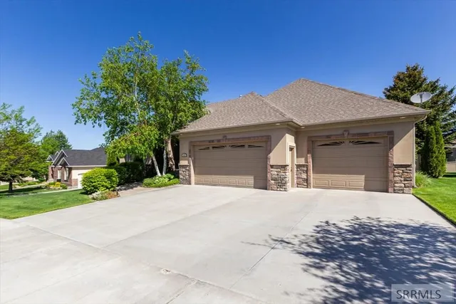 $895,000 | 383 Eagle Court, Rexburg, ID 83440
