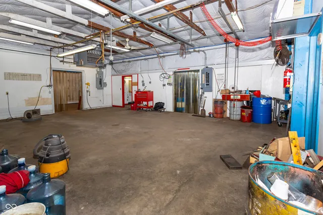 $400,000 | 5010 Highway 234, McCordsville, IN 46055