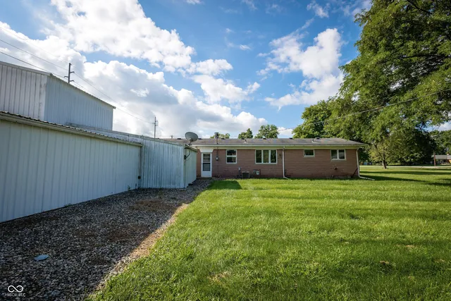 $400,000 | 5010 Highway 234, McCordsville, IN 46055
