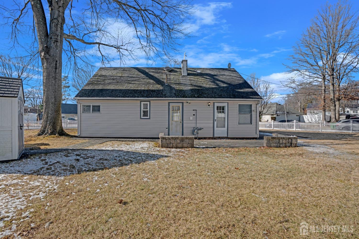 52 Markham Road Edison, NJ 08817 - Photo 22 of 28