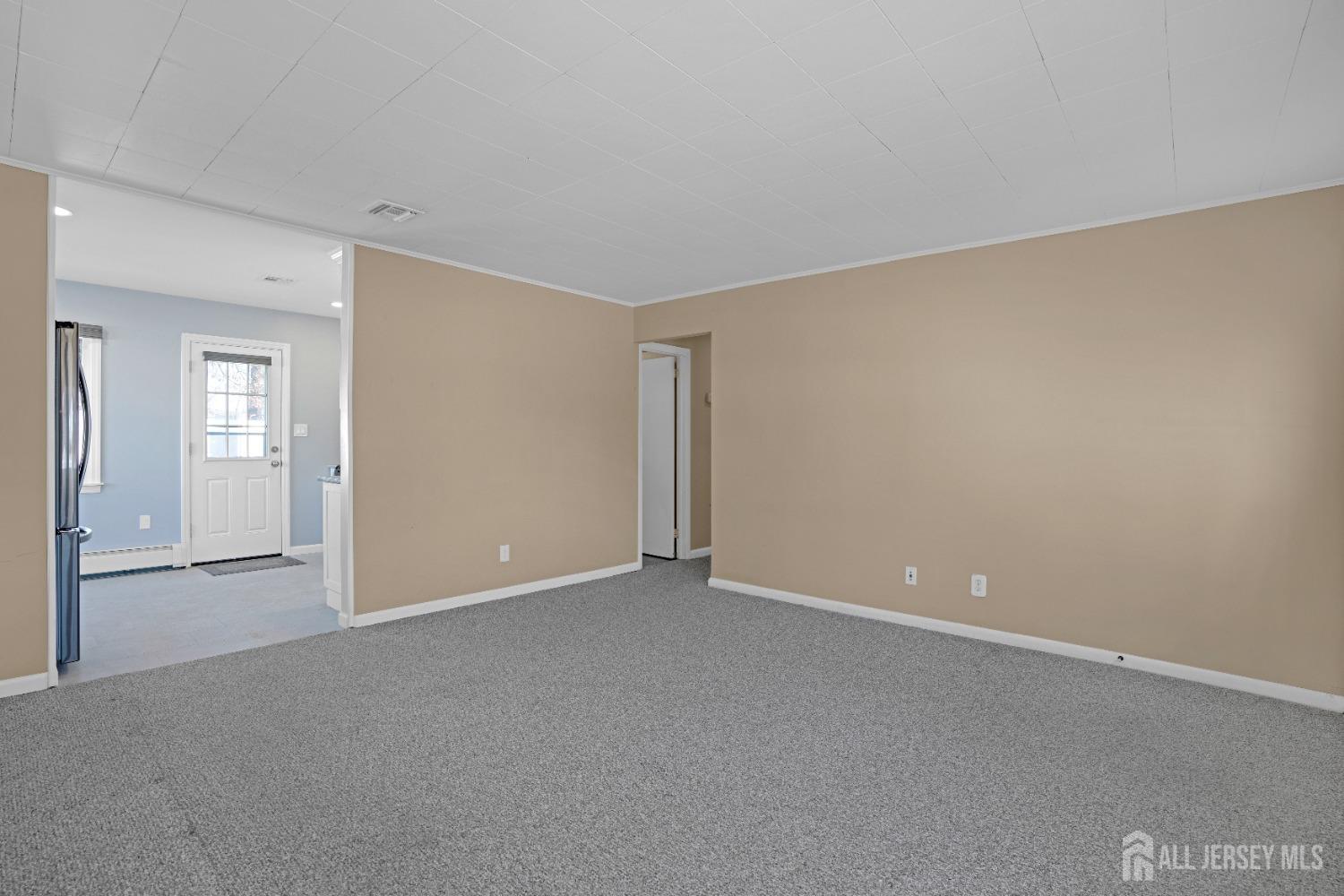 52 Markham Road Edison, NJ 08817 - Photo 7 of 28 a view of an empty room and closet area