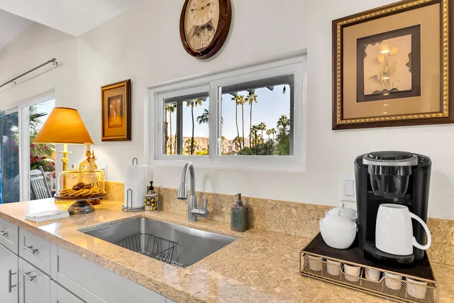 $389,900 | 527 Jade Lane, Palm Springs, CA 92264