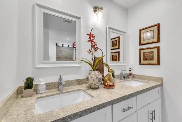 $389,900 | 527 Jade Lane, Palm Springs, CA 92264