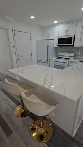 $2,600 | 101-25 111th Street, Unit 1 | South Richmond Hill