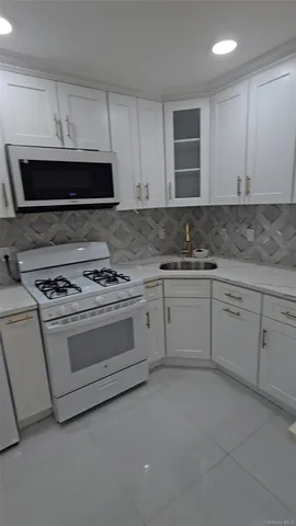 $2,600 | 101-25 111th Street, Unit 1 | South Richmond Hill