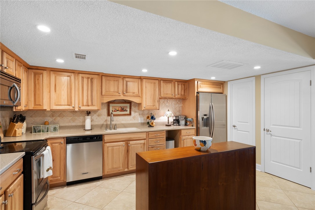 27 Anchor Point Anderson, SC 29625 - Photo 8 of 29 Gallery Image 8