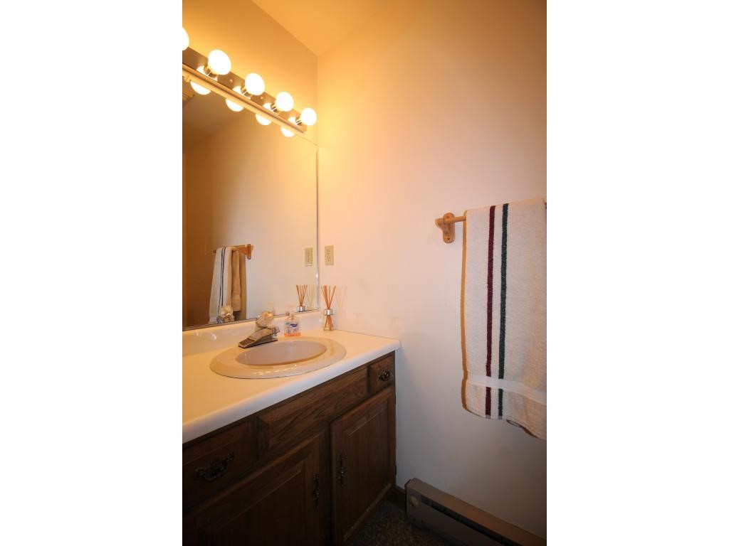 884 Dean Hill Road Killington, VT 05751 - Photo 16 of 31 Gallery Image 16