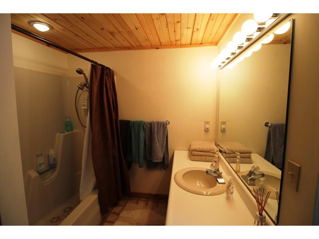 884 Dean Hill Road Killington, VT 05751 - Photo 20 of 31 Gallery Image 20
