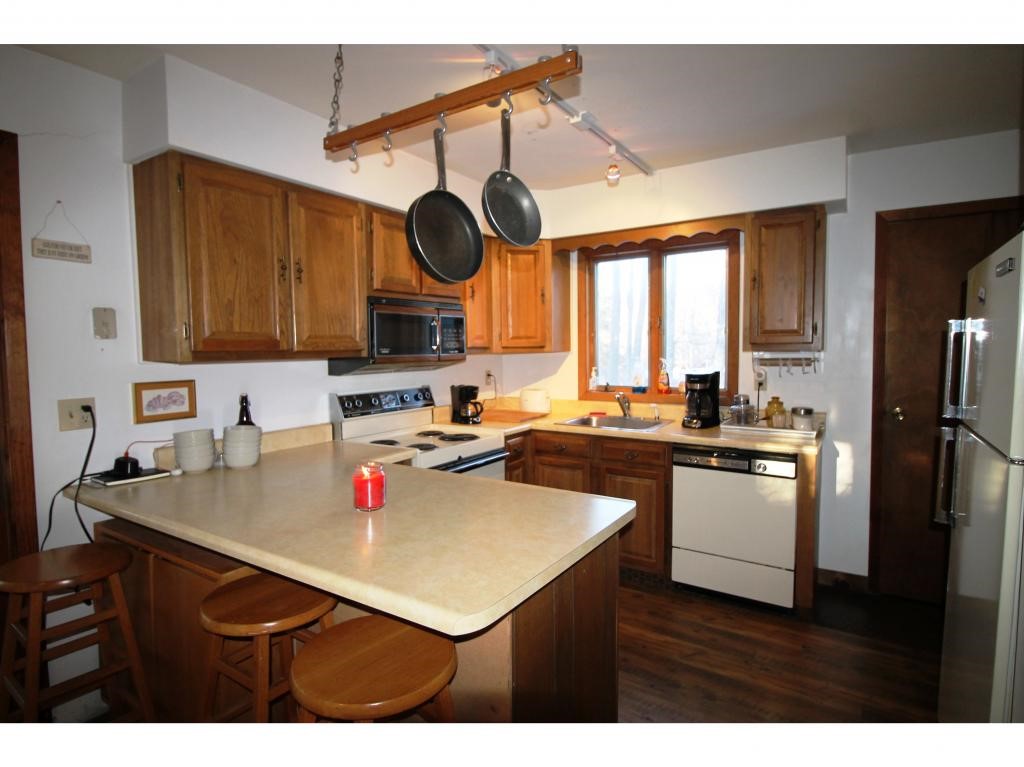 884 Dean Hill Road Killington, VT 05751 - Photo 5 of 31 Gallery Image 5