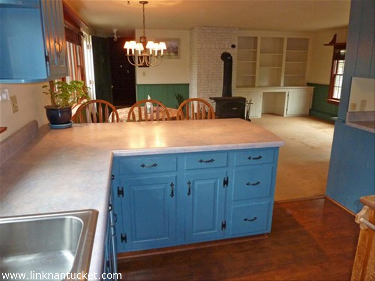 8 Pine Tree Road Nantucket, MA 02554 - Photo 7 of 21 Gallery Image 7