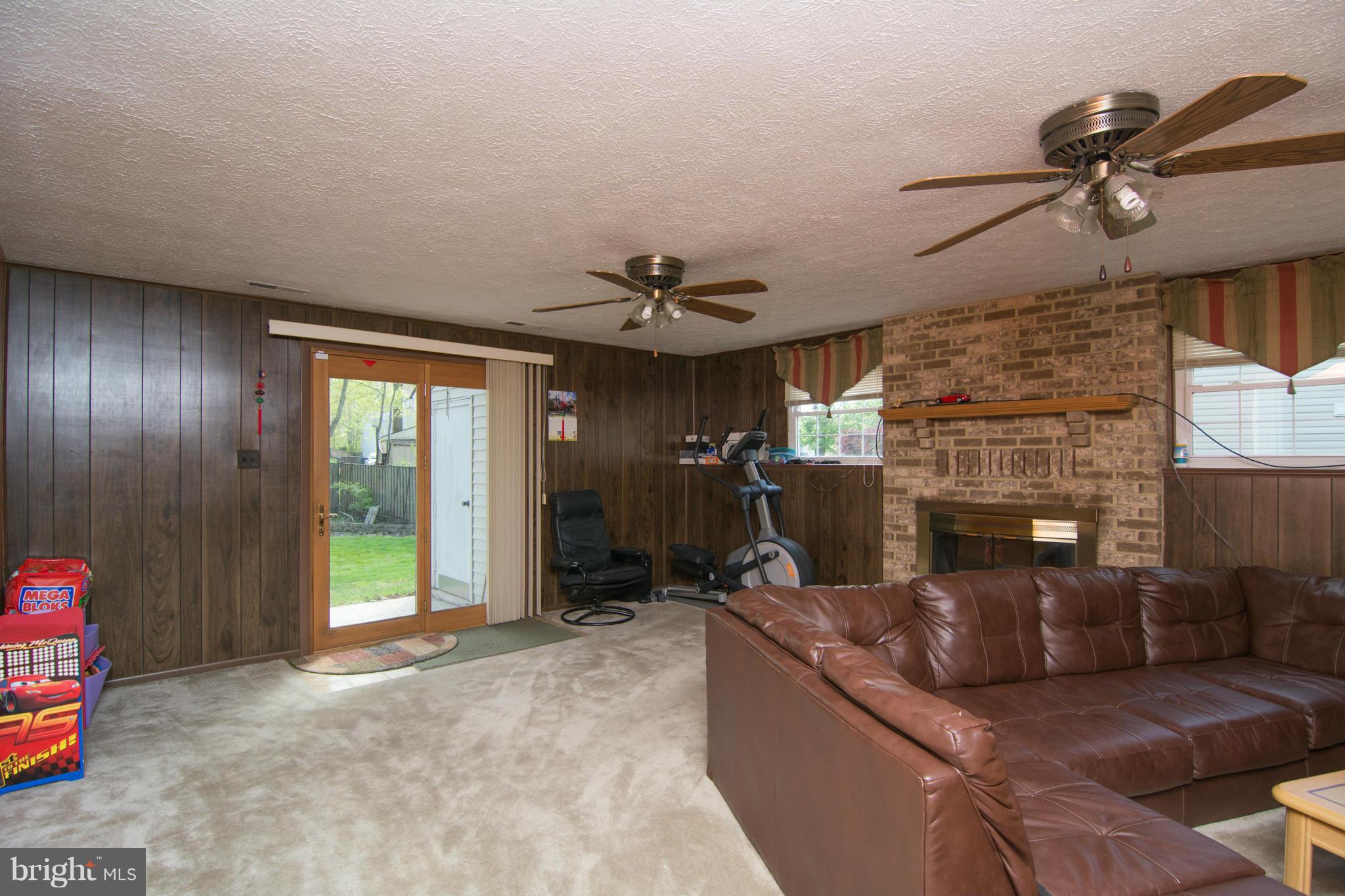 5314 Balistan Road Baltimore, MD 21237 - Photo 22 of 30 Family Room