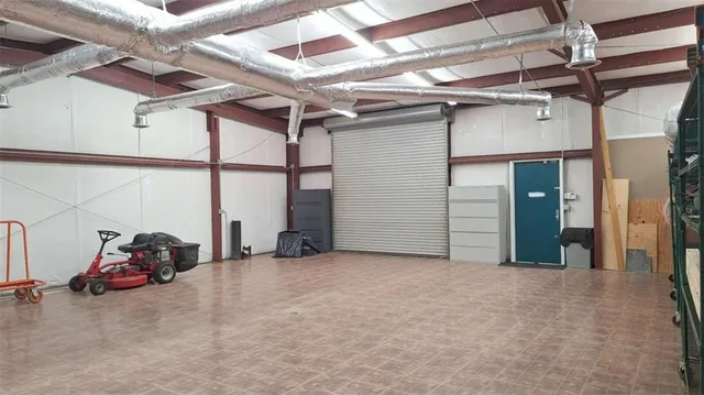 $3,200 | 128 Parkwood Circle, Carrollton, GA 30117