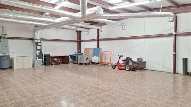 $3,200 | 128 Parkwood Circle, Carrollton, GA 30117