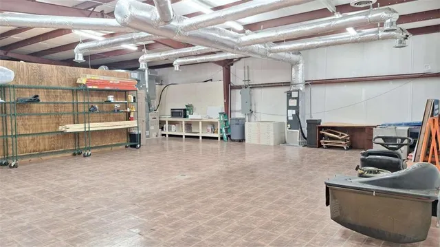 $3,200 | 128 Parkwood Circle, Carrollton, GA 30117