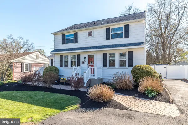 $495,000 | 712 East Hancock Street, Lansdale, PA 19446