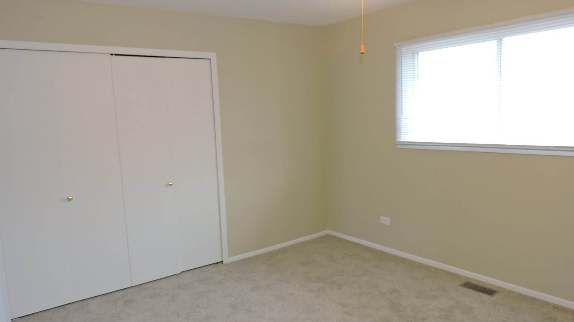 17404 Walnut Lane Gurnee, IL 60031 - Photo 9 of 17