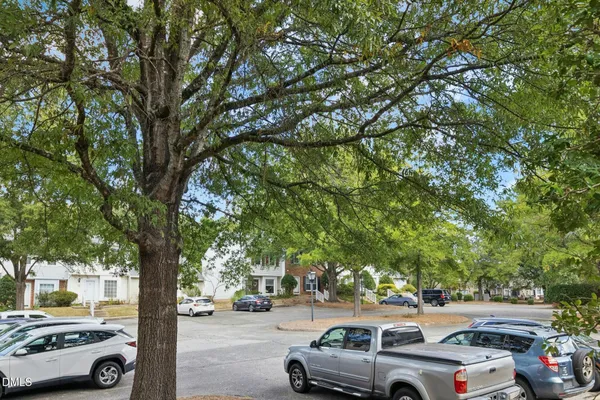 $289,900 | 128 St Andrews Lane, Chapel Hill, NC 27517