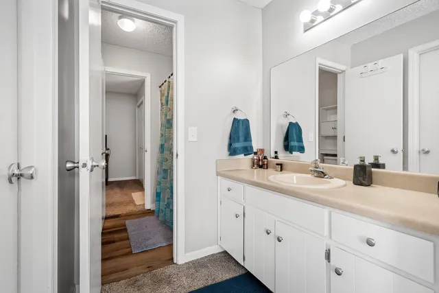 $1,655 | 748 Lake Terrace Drive, Nashville, TN 37217