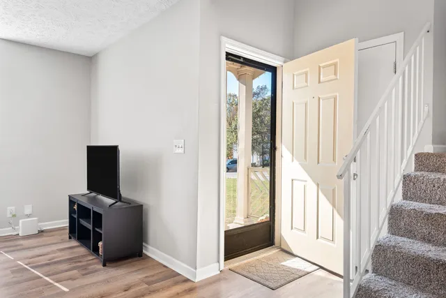 $1,655 | 748 Lake Terrace Drive, Nashville, TN 37217