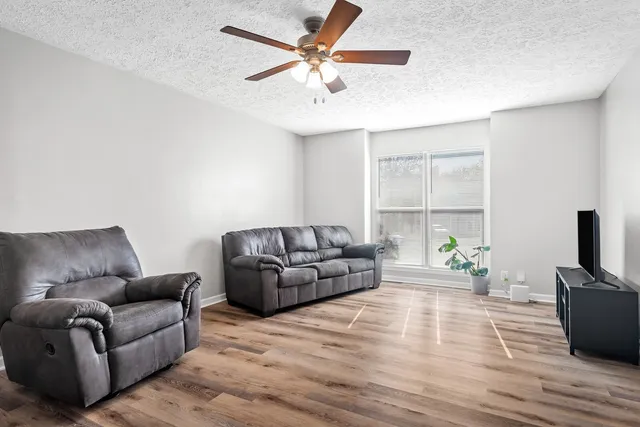 $1,655 | 748 Lake Terrace Drive, Nashville, TN 37217