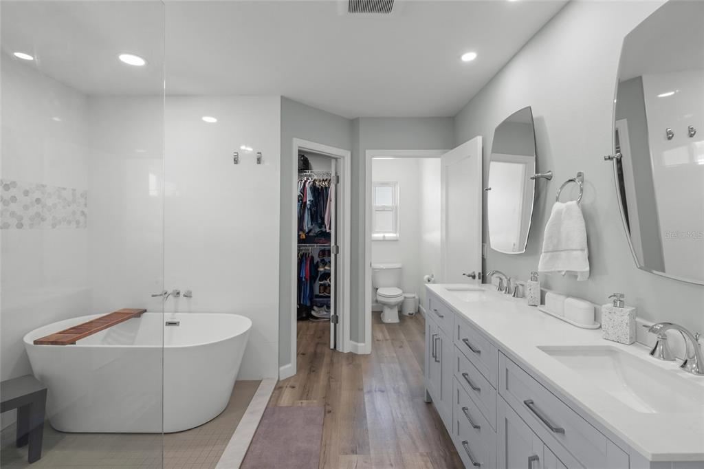 744 Guild Drive Venice, FL 34285 - Photo 21 of 47