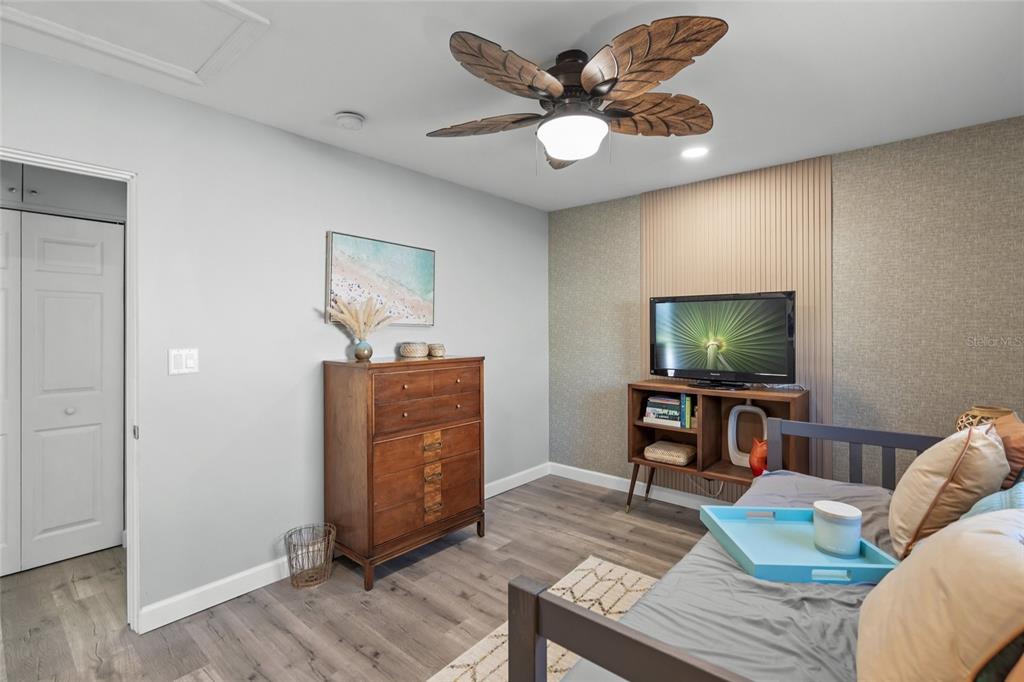 744 Guild Drive Venice, FL 34285 - Photo 23 of 47