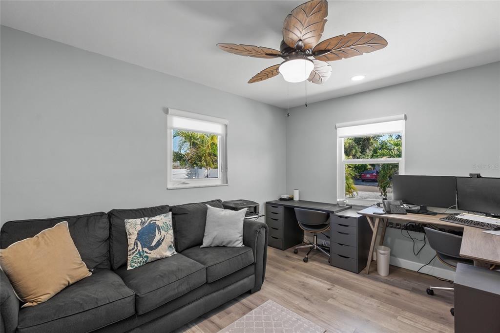 744 Guild Drive Venice, FL 34285 - Photo 27 of 47