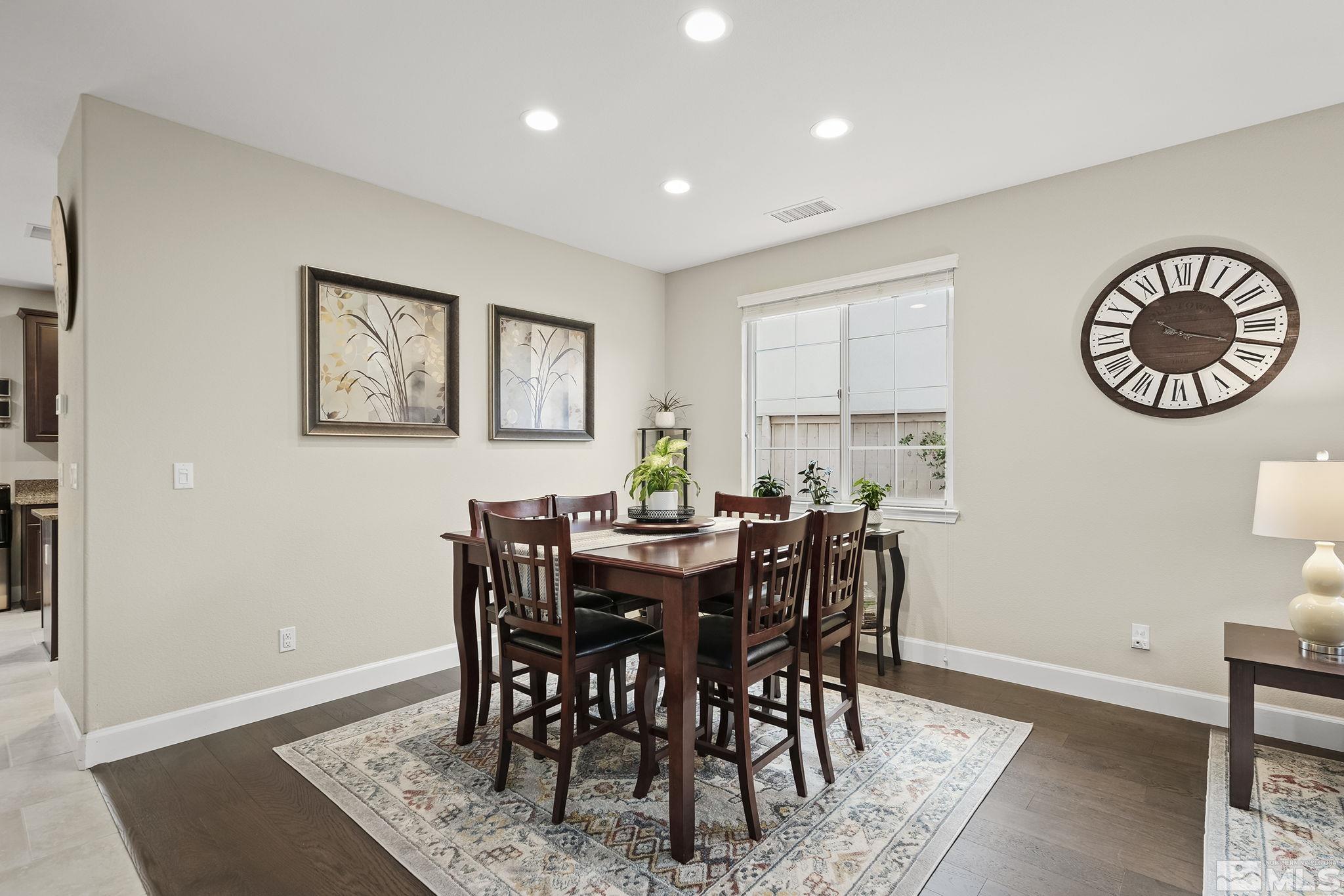 10848 Walnut Ridge Drive Reno, NV 89521 - Photo 5 of 32 a view of a dining room with furniture