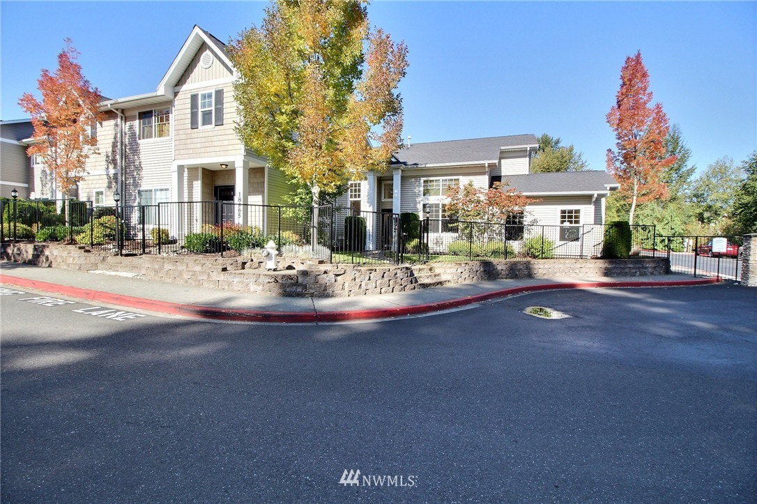 18967 108th Lane Southeast Renton, WA 98055 - Photo 22 of 24 Gallery Image 22