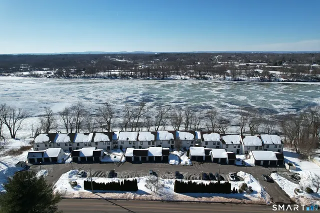 $299,900 | 241 South Water Street, Unit 11, East Windsor, CT 06088