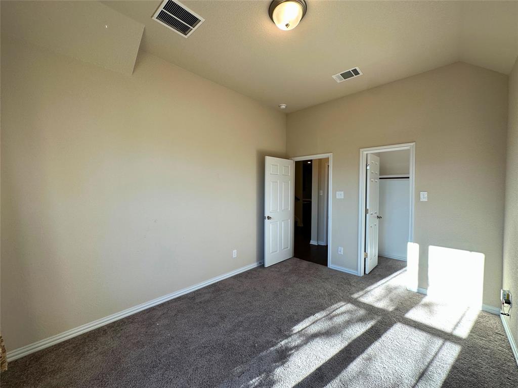 3117 Hidalgo Loop Round Rock, TX 78665 - Photo 8 of 27 a view of a big room with closet and mirror
