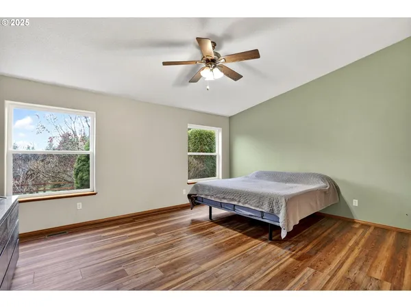 $1,585,000 | 42101 Southeast Locksmith Lane, Sandy, OR 97055