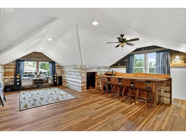 $1,585,000 | 42101 Southeast Locksmith Lane, Sandy, OR 97055