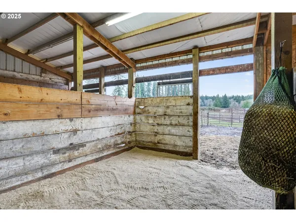 $1,585,000 | 42101 Southeast Locksmith Lane, Sandy, OR 97055