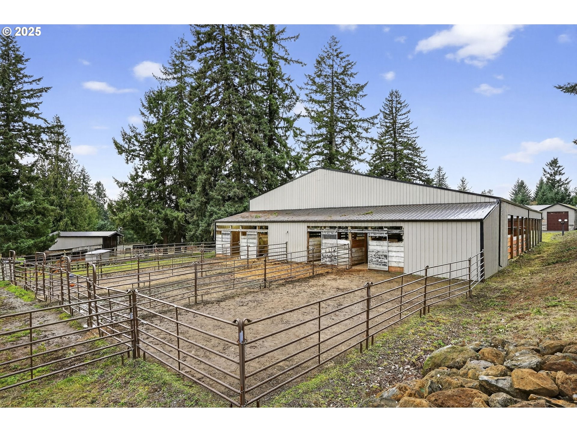42101 Southeast Locksmith Lane Sandy, OR 97055 - Photo 34 of 48 a house view with a garden space