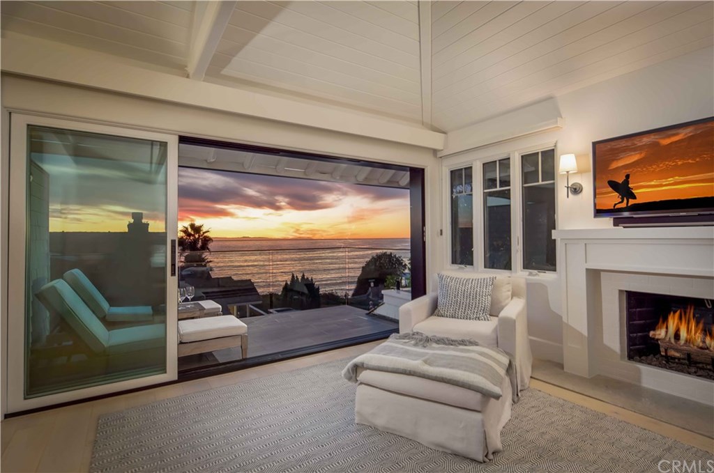 155 Cleo Street Laguna Beach, CA 92651 - Photo 4 of 7