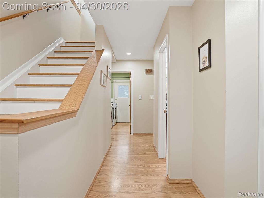 30006 Rambling Road Southfield, MI 48076 - Photo 12 of 34 Gallery Image 12