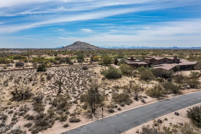 $8,890,000 | 8395 East Leaning Rock Road, Unit 187, Scottsdale, AZ 85266