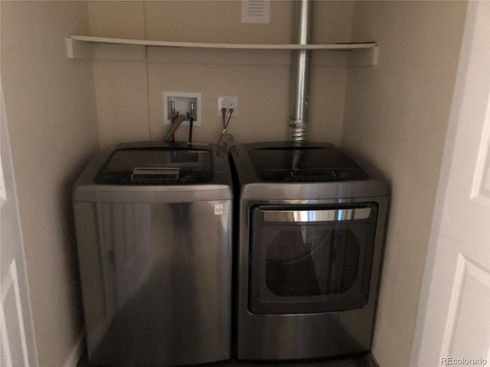 1671 North State Highway 83, Unit B Franktown, CO 80116 - Photo 6 of 21 a close view of a stove and a microwave