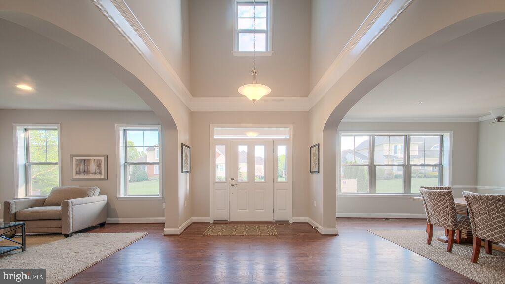 2648 Monocacy Ford Road Frederick, MD 21701 - Photo 2 of 11 Beautiful bright foyer