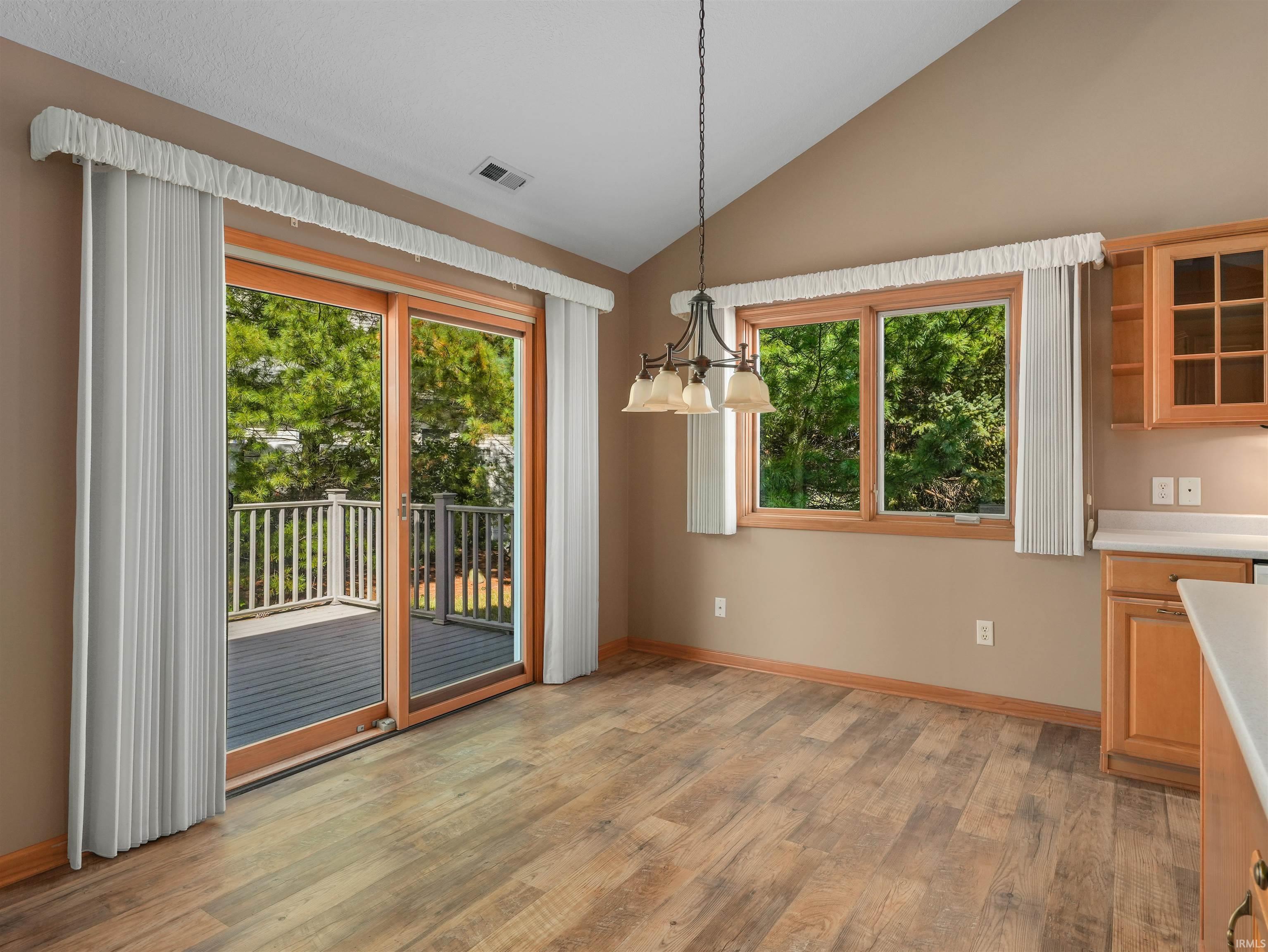 10501 Bay Bridge Road Fort Wayne, IN 46845 - Photo 10 of 30 Gallery Image 10