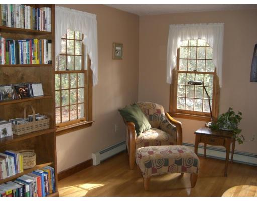 10 Lemuel Cobb Road Plympton, MA 02367 - Photo 8 of 11 Gallery Image 8